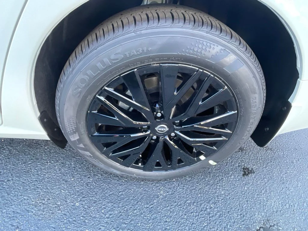 New 2026 Pearl White TriCoat Nissan SV Special Edition image 29