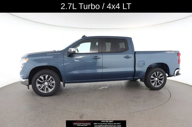 Used 2024 Blue Chevrolet LT image 6