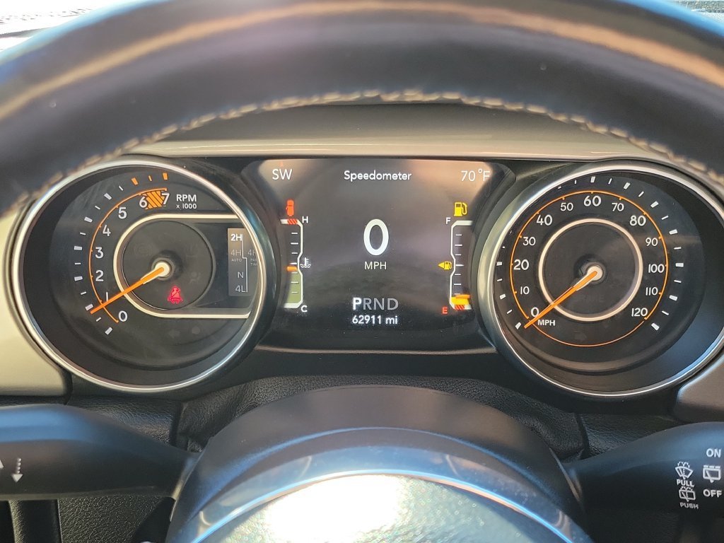 Used 2020 Gray Jeep North Edition 4x4 image 22
