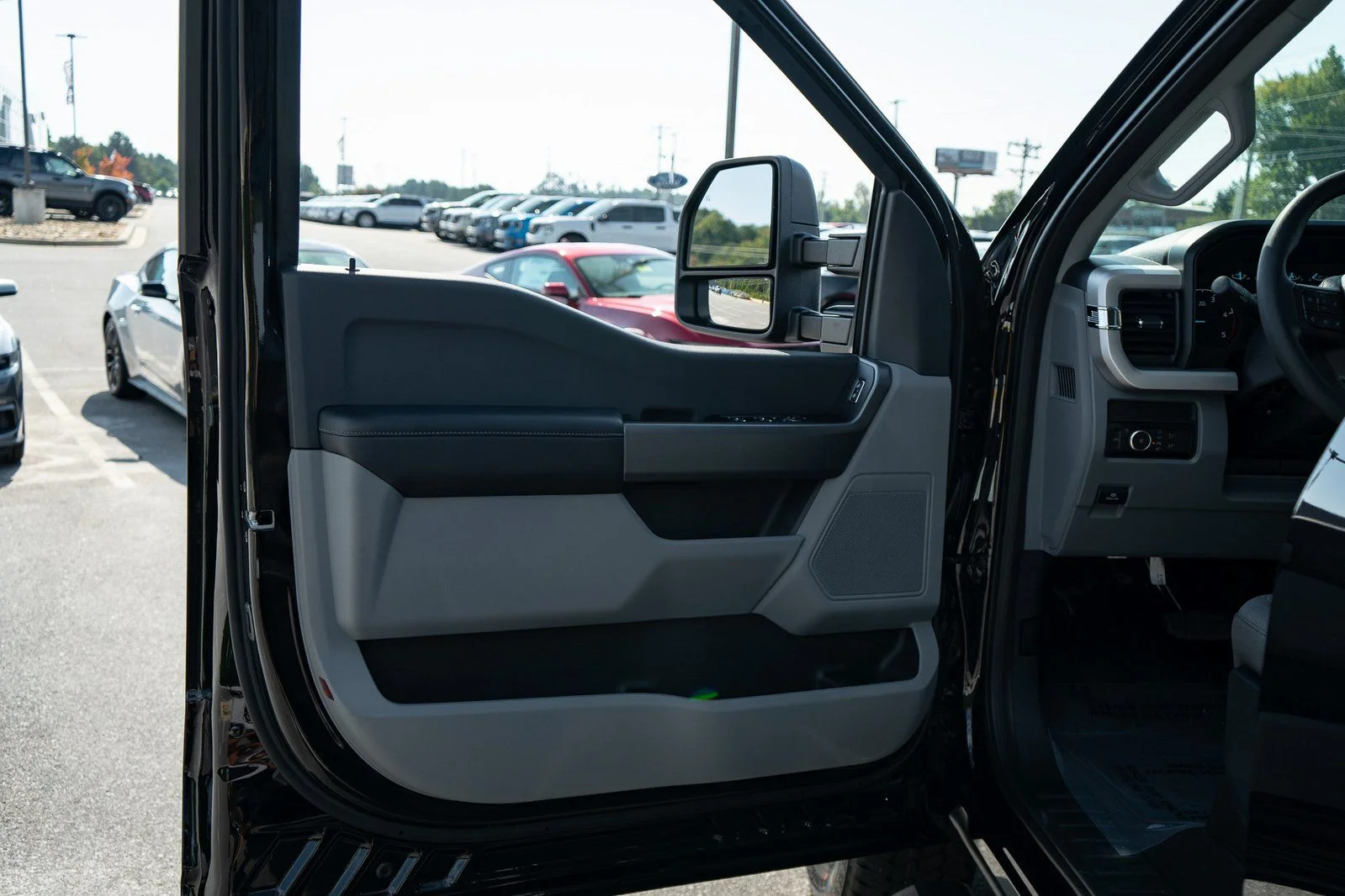 2026 Ford F-250 Super Duty XL - Photo 16