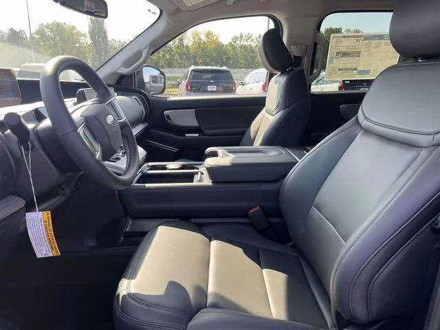 New 2027 Glacier Gray Metallic Tri-Coat Ford Active image 15