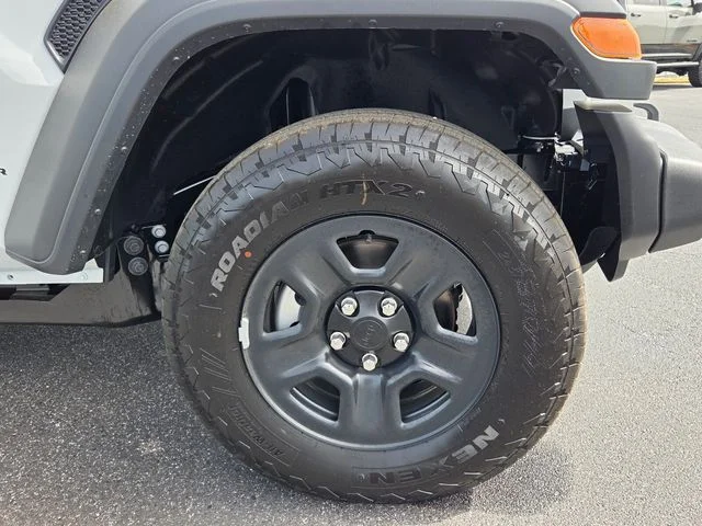 New 2026 Bright White Clear-Coat Exterior Paint Jeep Sport image 9