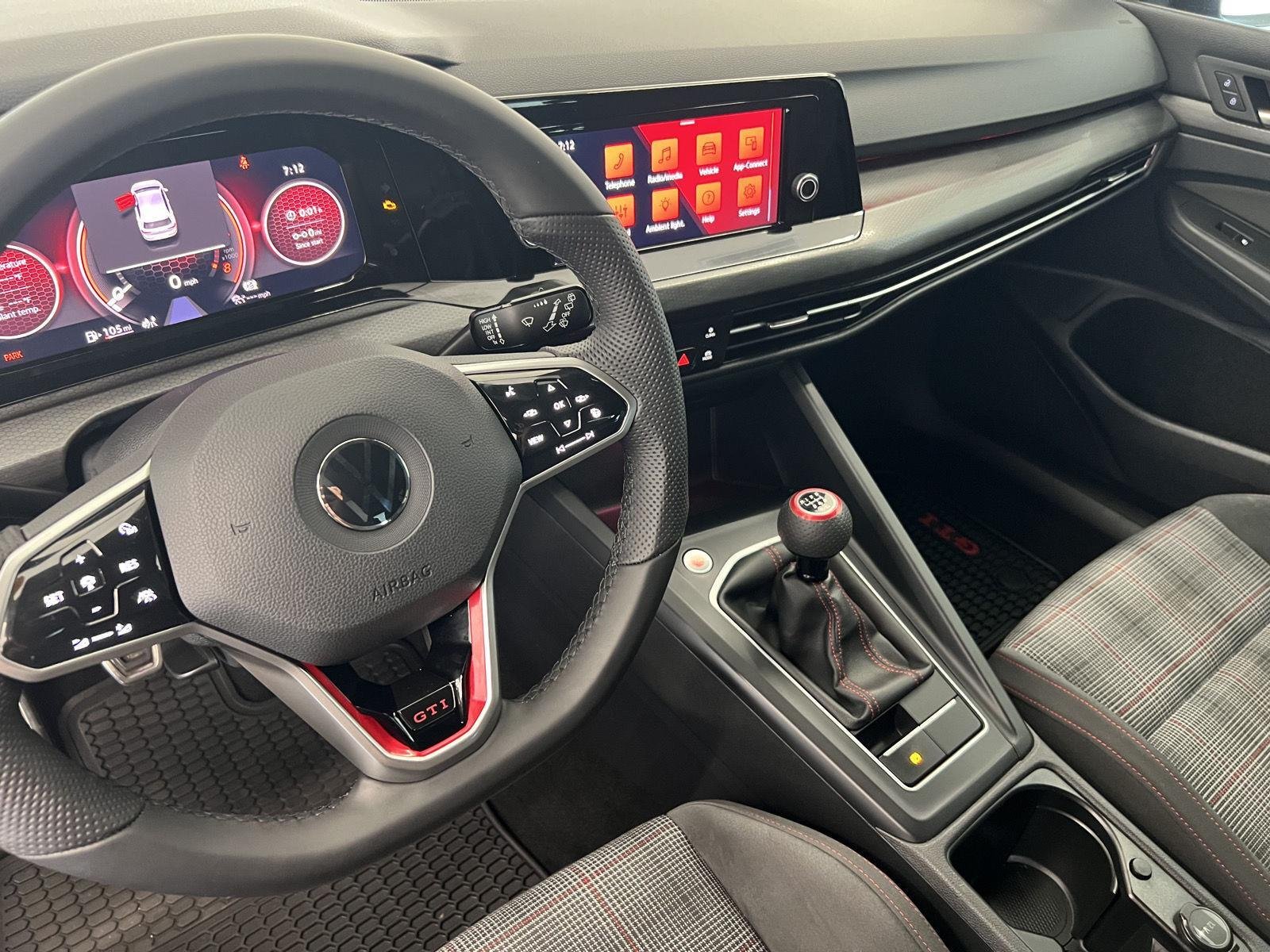 2022 Volkswagen Golf GTI S - Photo 19