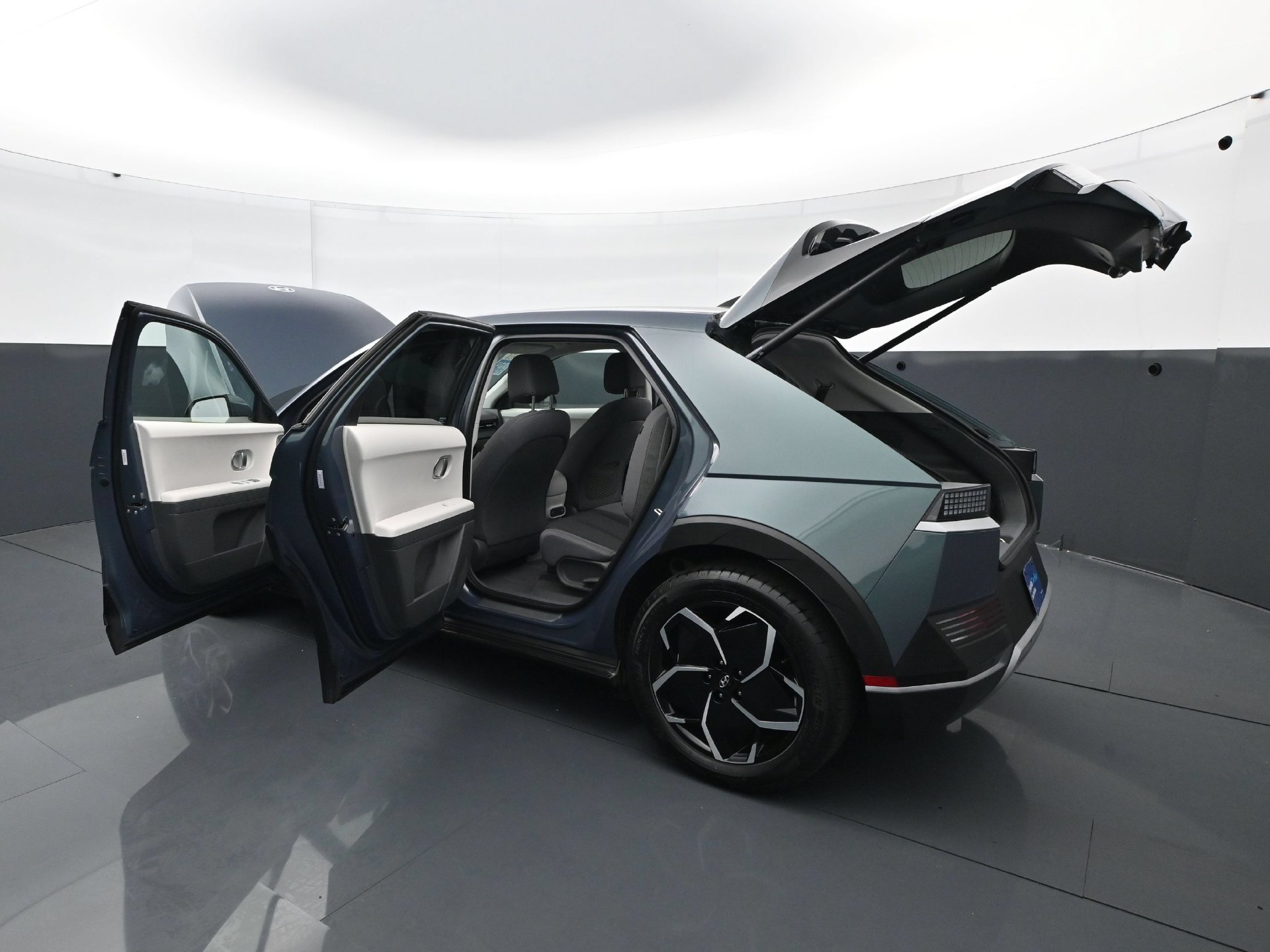 Certified Used 2024 Digital Teal Hyundai SEL AWD image 29