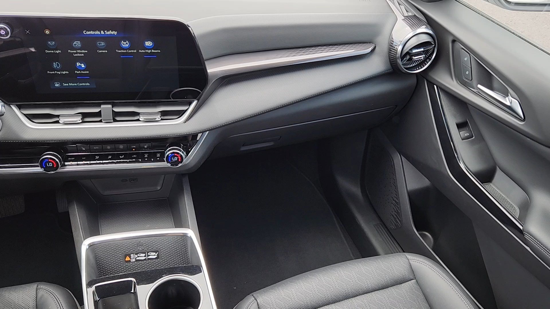 2025 Chevrolet Equinox LT - Photo 6