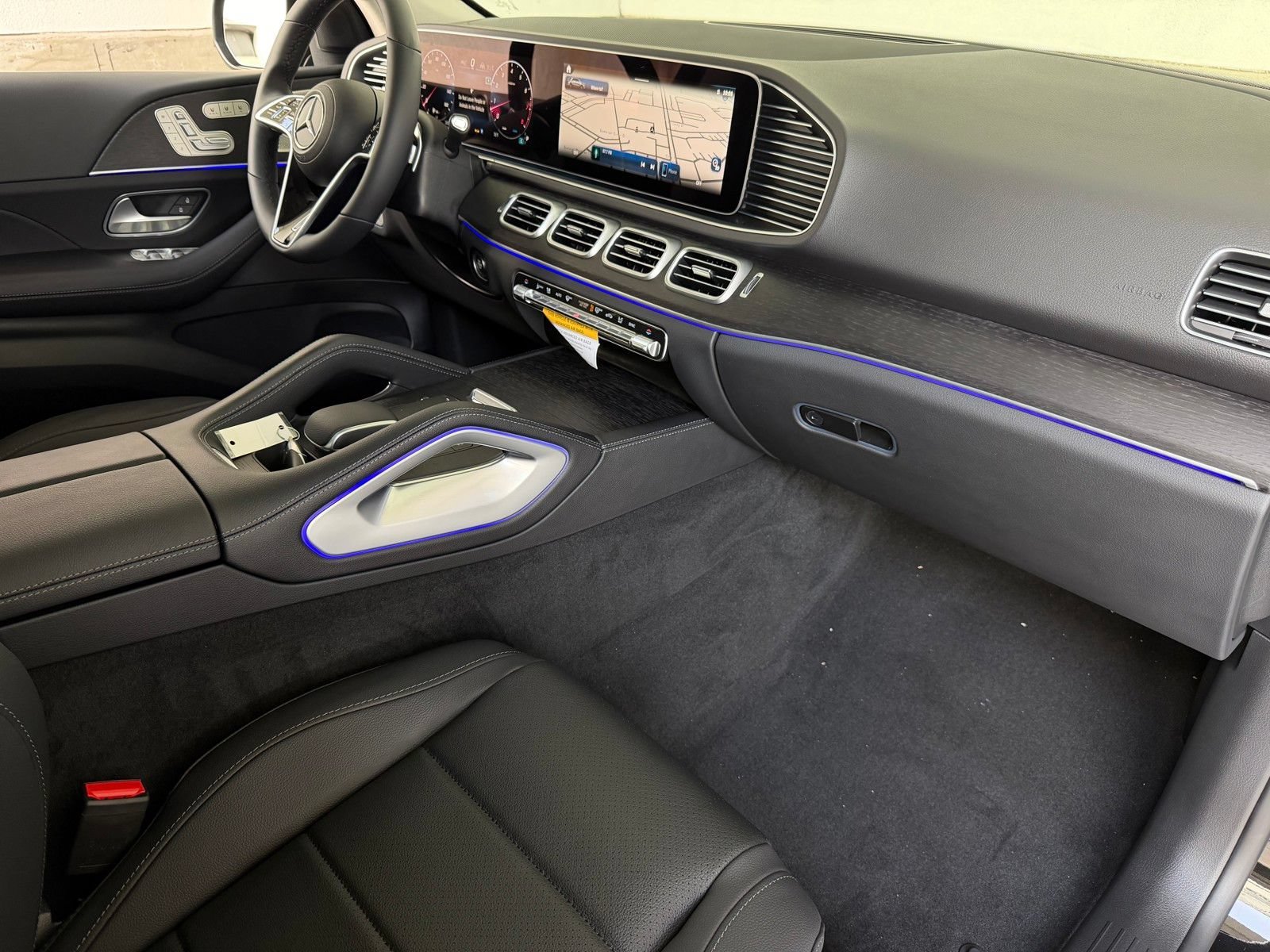 New 2026 Obsidian Black Metallic Mercedes-Benz GLE 350 image 39