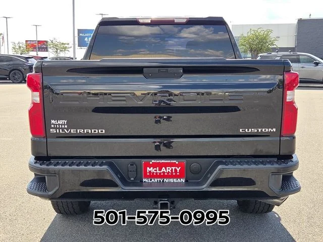 Used 2020 Black Chevrolet Custom image 6