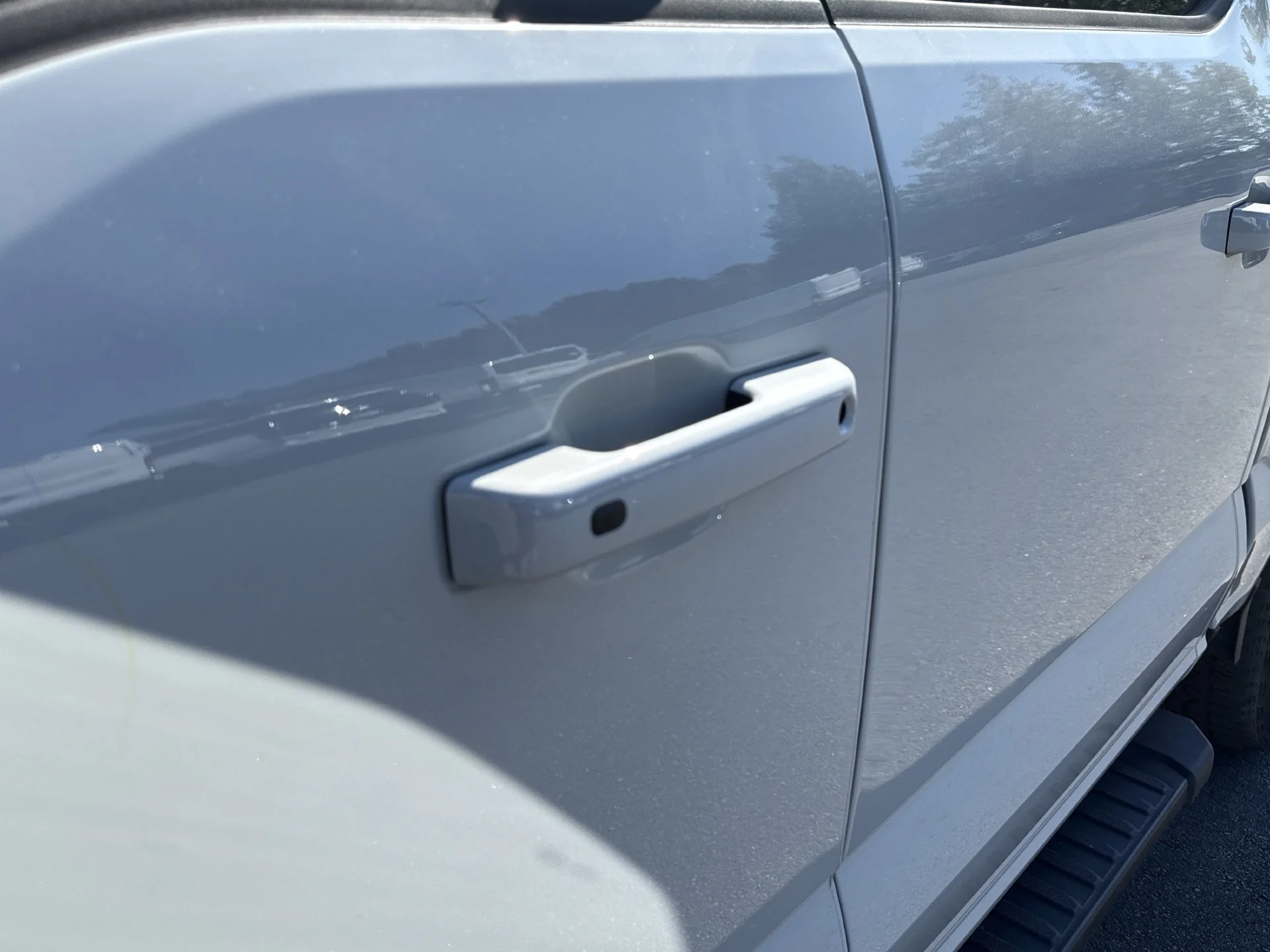 Certified Used 2024 Avalanche Ford XLT image 21