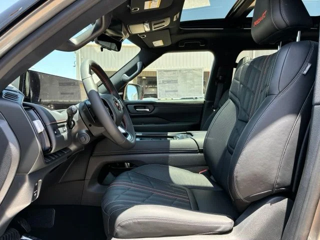 New 2026 Gun Metallic/Super Black Nissan PRO-4X® image 7