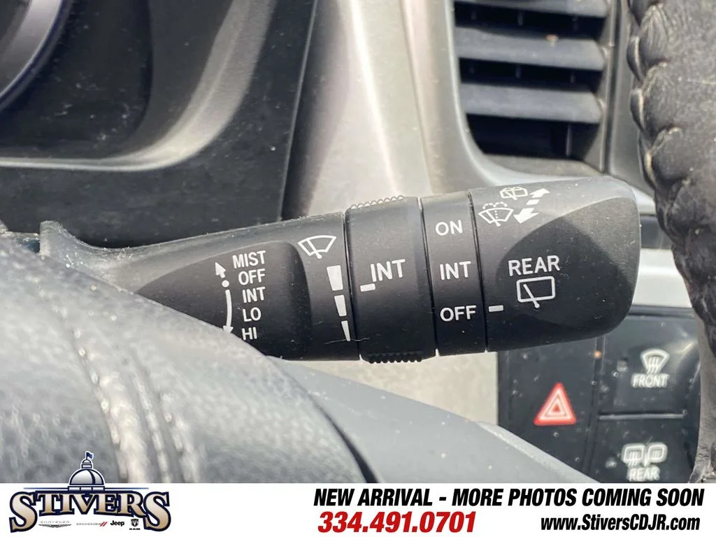 Used 2014 Gray Toyota Limited image 33