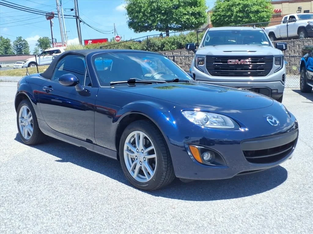 Used 2012 Blue Mazda Sport image 10