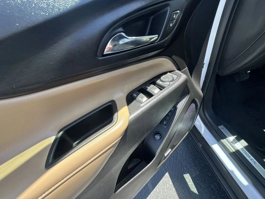 Used 2024 Beige Chevrolet Premier image 23