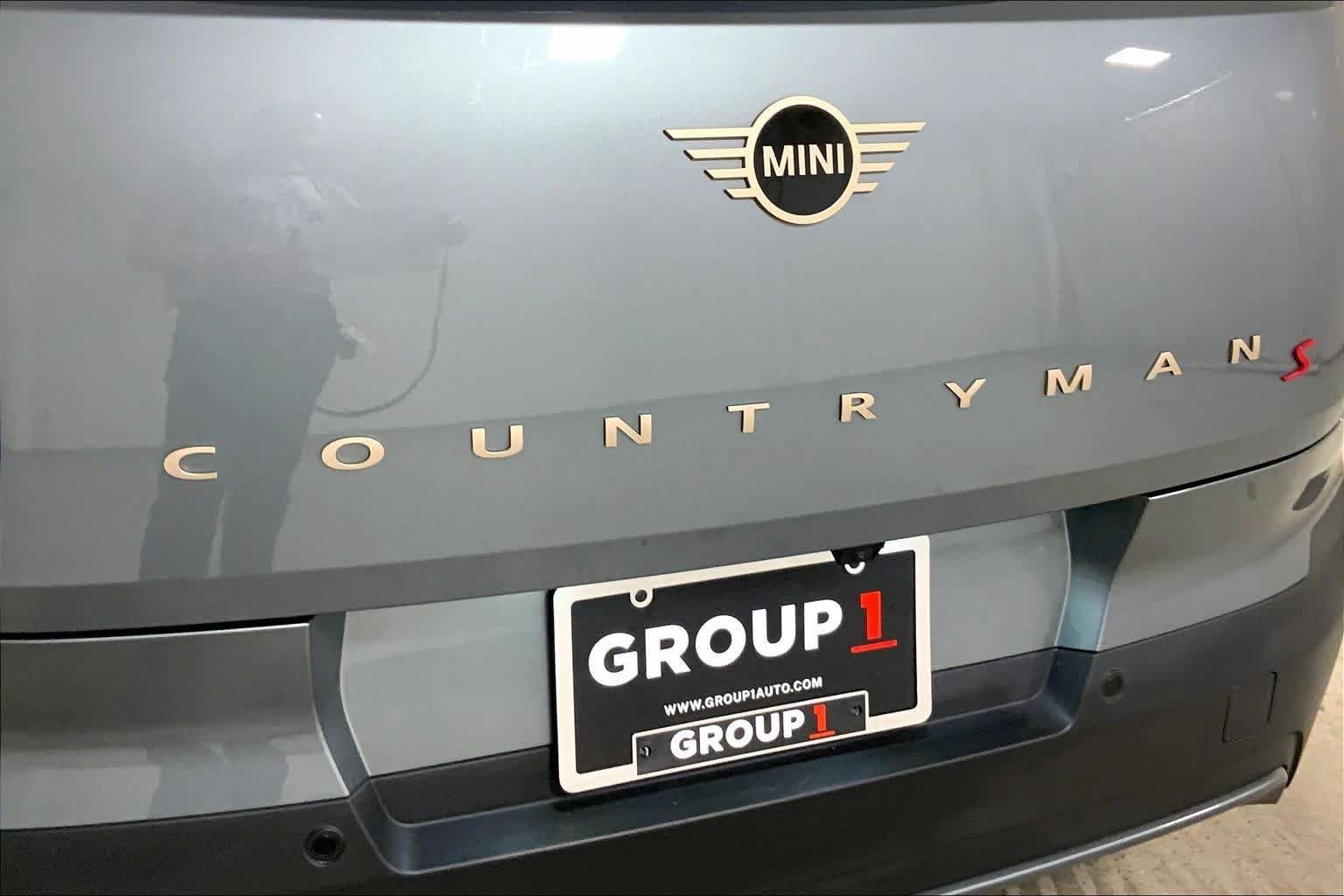 Certified Used 2025 Smokey Green Metallic MINI S image 29
