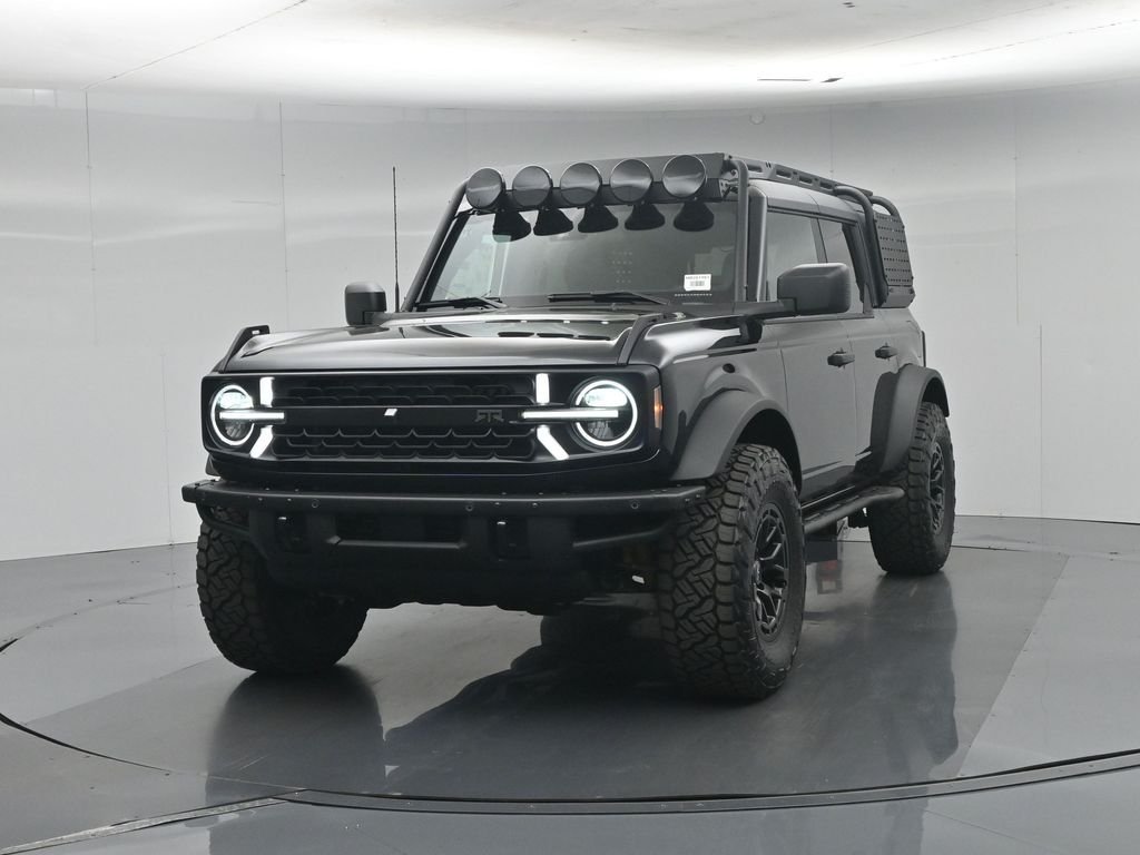 New 2026 Shadow Black Ford Badlands image 57