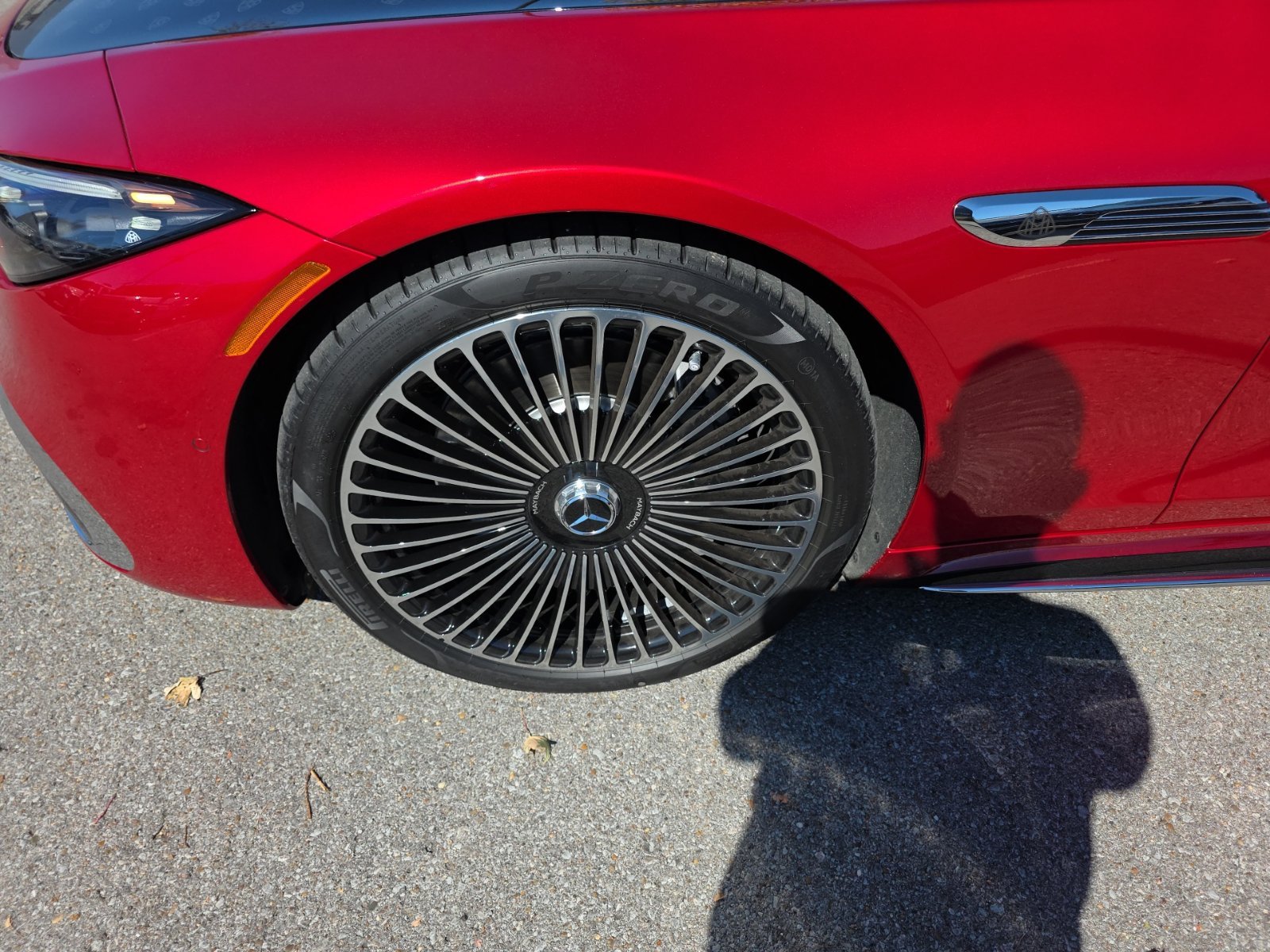 Certified Used 2026 MANUFAKTUR Garnet Red Metallic (Red Ambiance) Mercedes-Benz Maybach SL 680 image 24