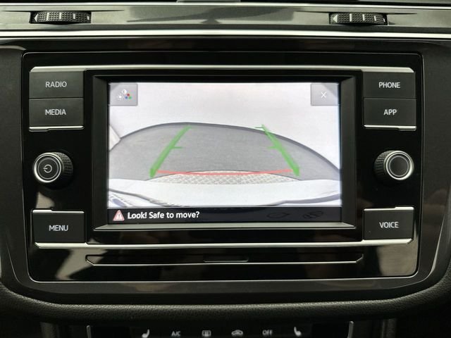 Used 2022 White Volkswagen 2.0T S image 17
