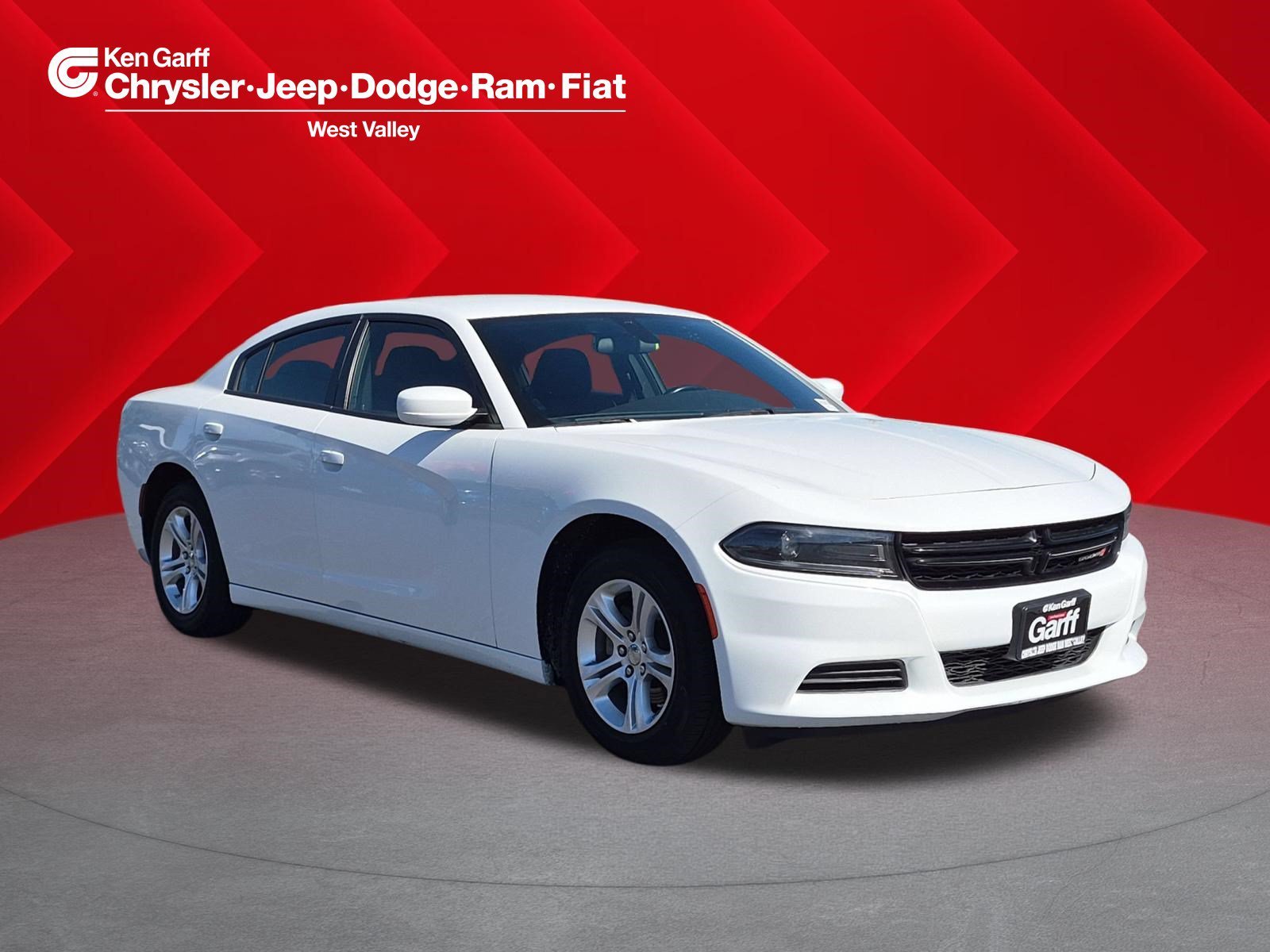 Certified Used 2022 White Knuckle Clearcoat Dodge SXT image 1