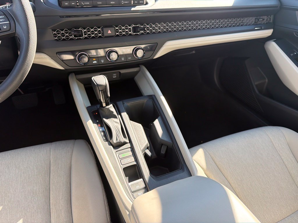 Used 2024 Meteorite Gray Metallic Honda LX image 15
