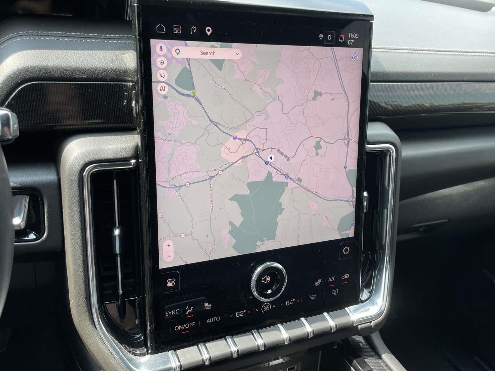 Used 2025 Summit White GMC Elevation image 18
