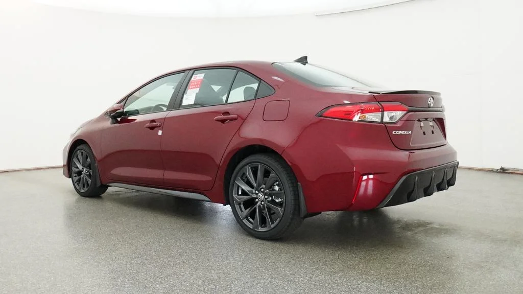 New 2026 Ruby Flare Pearl with Midnight Black Metallic roof Toyota SE image 15