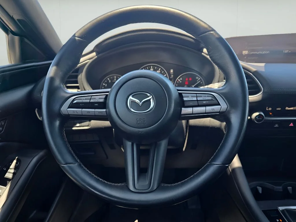 Used 2021 Machine Gray Metallic Mazda Select image 26