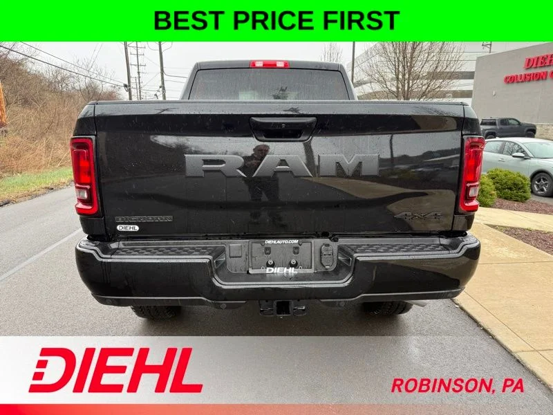 New 2026 Diamond Black Crystal Pearl-Coat Exterior Paint RAM Big Horn image 6
