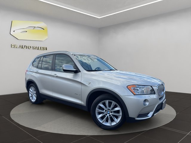 Used 2014 Silver BMW xDrive28i image 1
