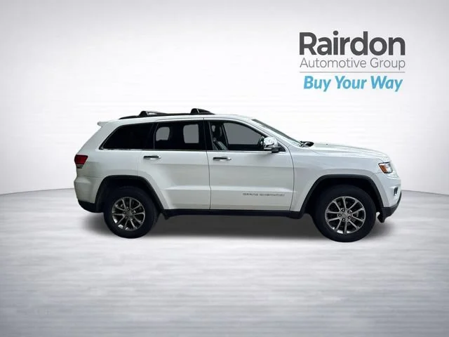 Used 2014 Bright White Clearcoat Jeep Limited image 7