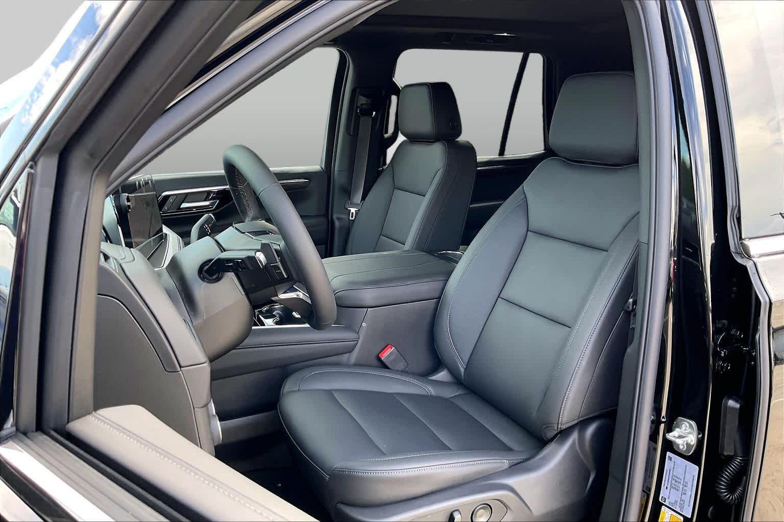 2026 Chevrolet Tahoe LT - Photo 10