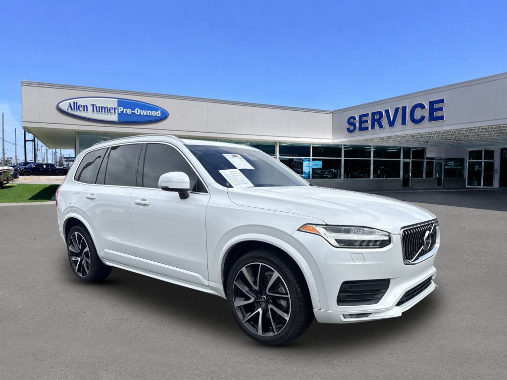 Used 2021 Crystal White Metallic Volvo T6 Momentum image 2
