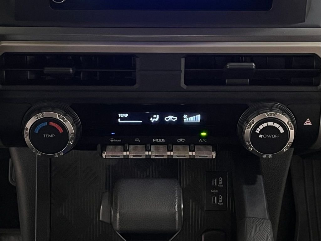 Used 2024 Ice Toyota SR5 image 21
