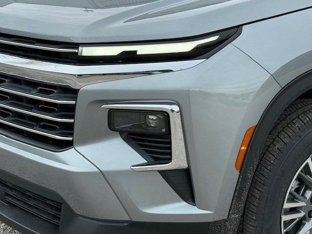 2026 Chevrolet Traverse LT - Photo 11