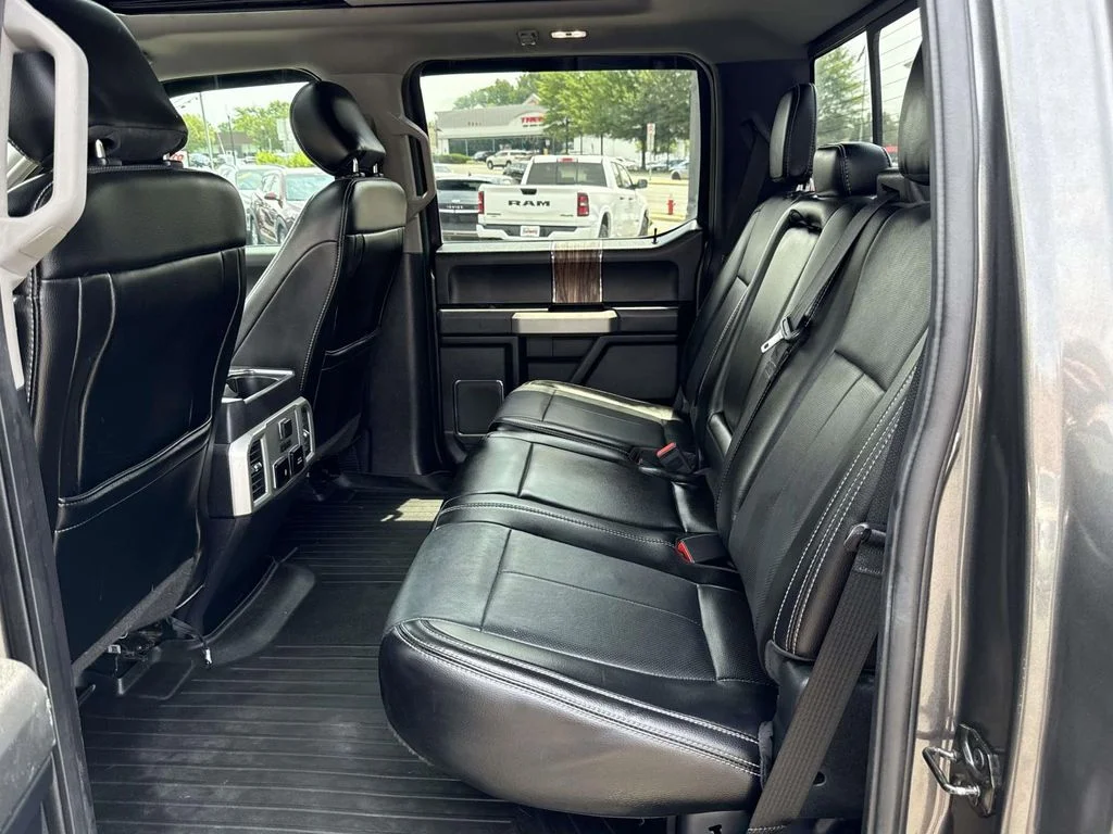 Used 2018 Gray Ford Lariat image 15
