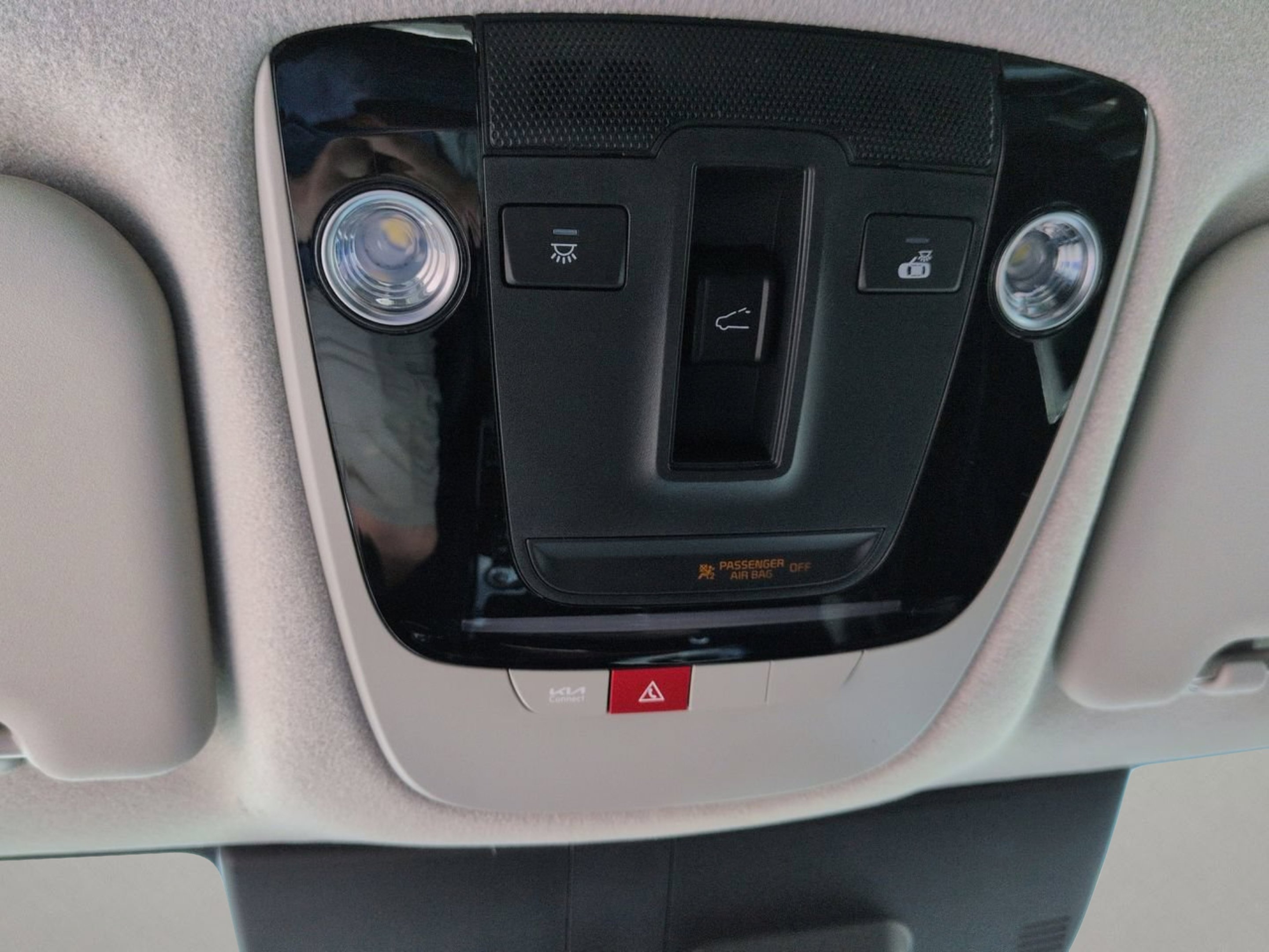 New 2026 Snow White Pearl Kia SX image 20