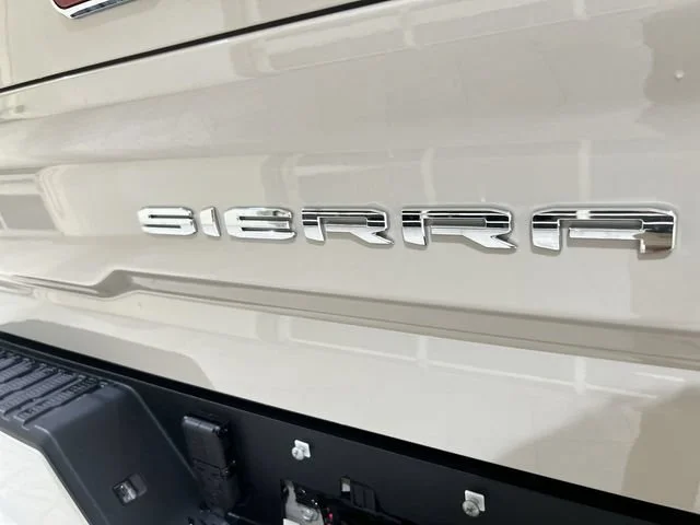 2026 GMC Sierra 2500HD AT4 - Photo 30