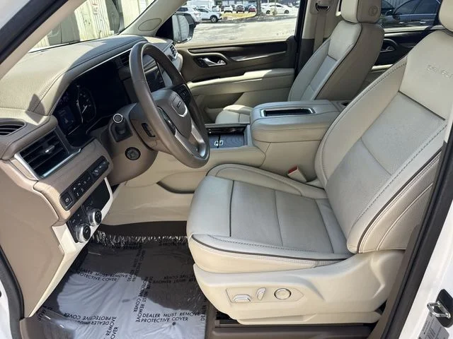 Used 2021 White GMC Denali image 16