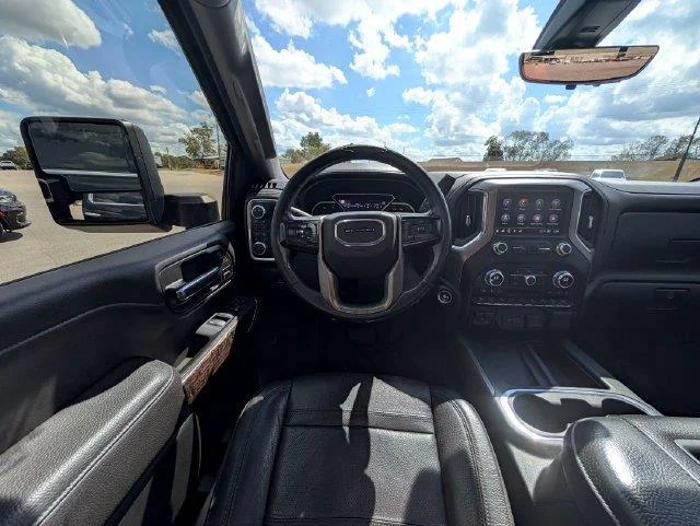 Used 2021 ONYX BLACK GMC Denali image 13