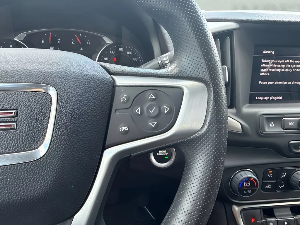 Used 2024 Sterling Metallic GMC SLE image 17