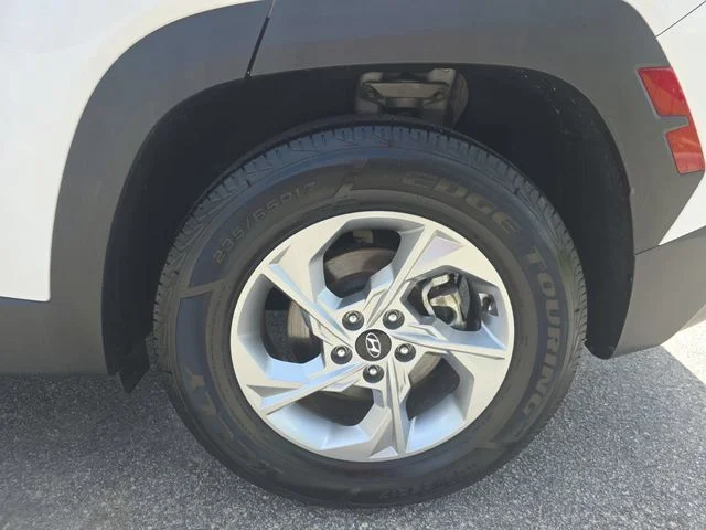 Used 2022 Gray Hyundai SEL image 32