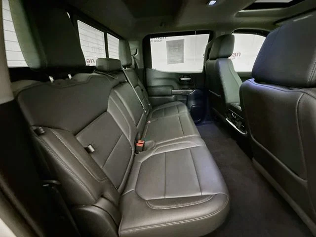 Certified Used 2019 Iridescent Pearl Tricoat Chevrolet LTZ image 29