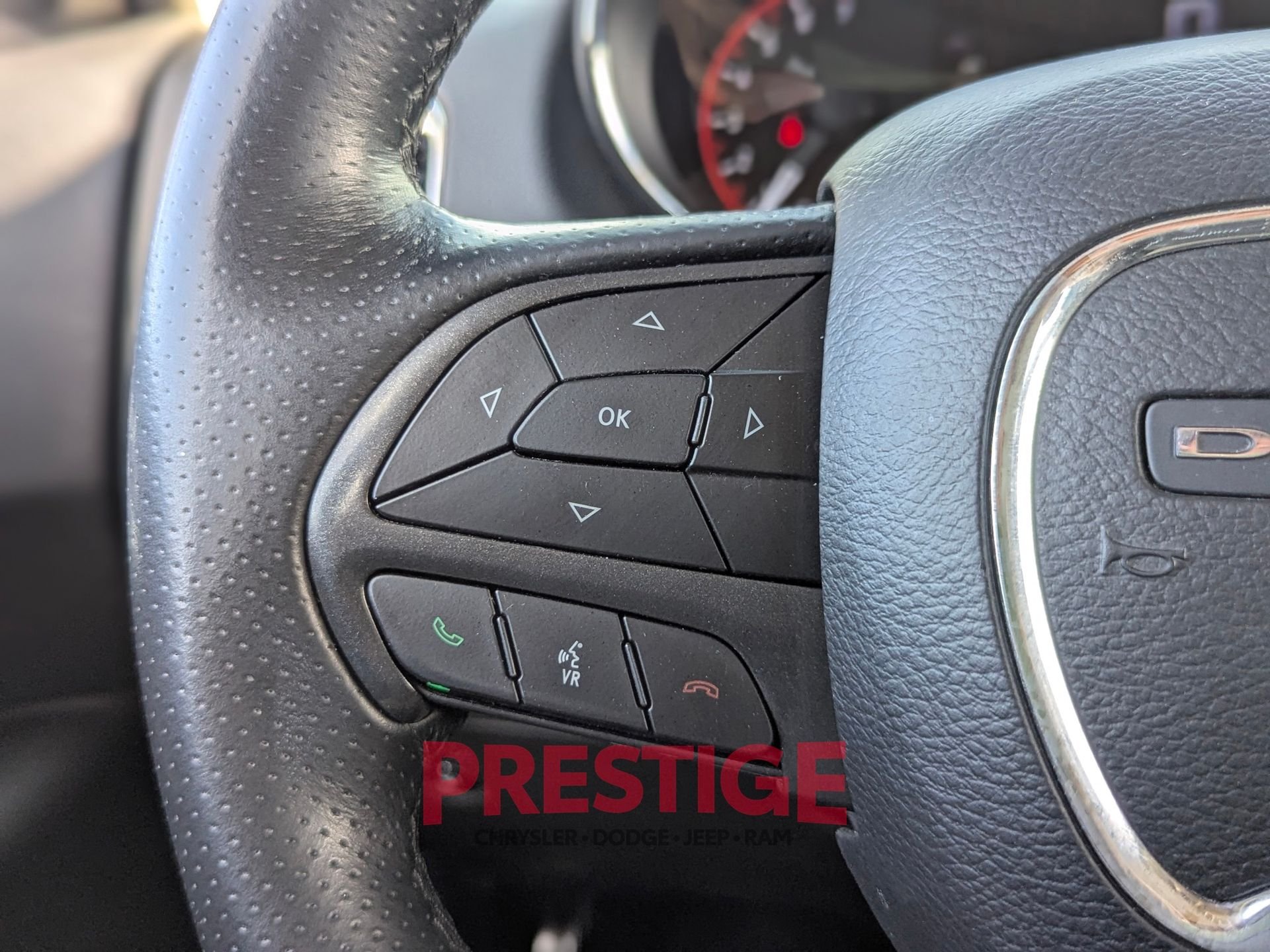 Used 2018 Gray Dodge SXT image 16