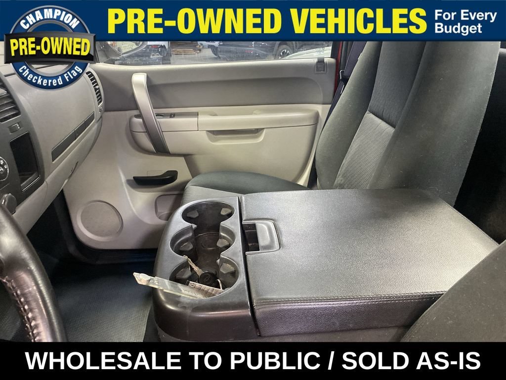 Used 2012 VICTORY RED Chevrolet Work Truck image 22