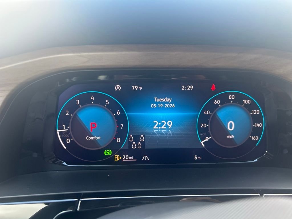 New 2026 Green Volkswagen 2.0T SE w/Technology image 24