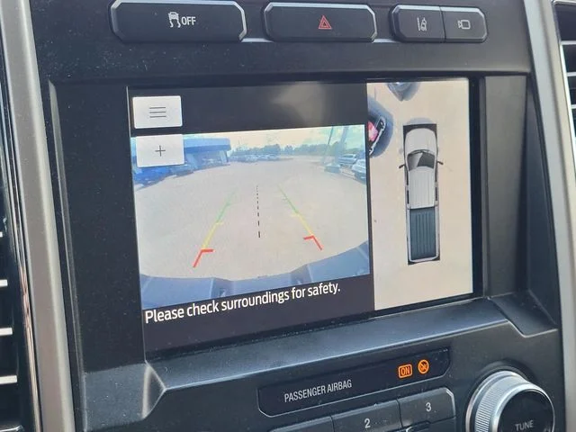 Used 2020  Ford XL image 19