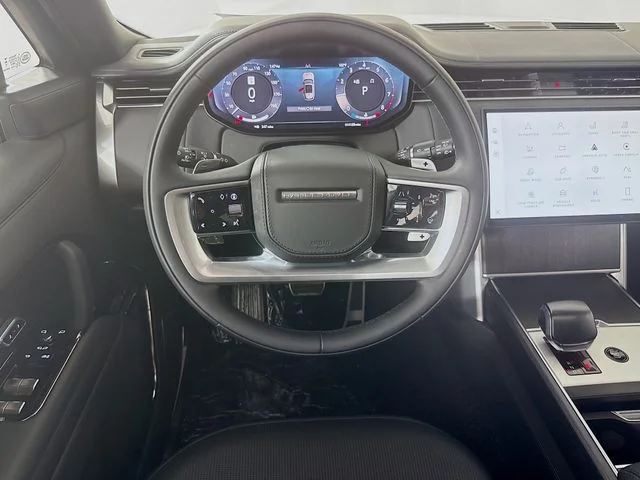 New 2026 Ostuni Pearl White Land Rover SV Signature Suite image 25