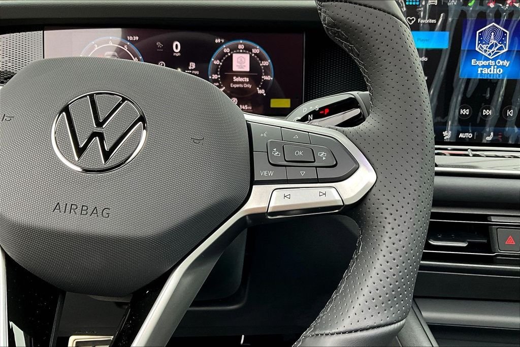 New 2026 Beige Volkswagen 2.0T SE R-Line Black image 11