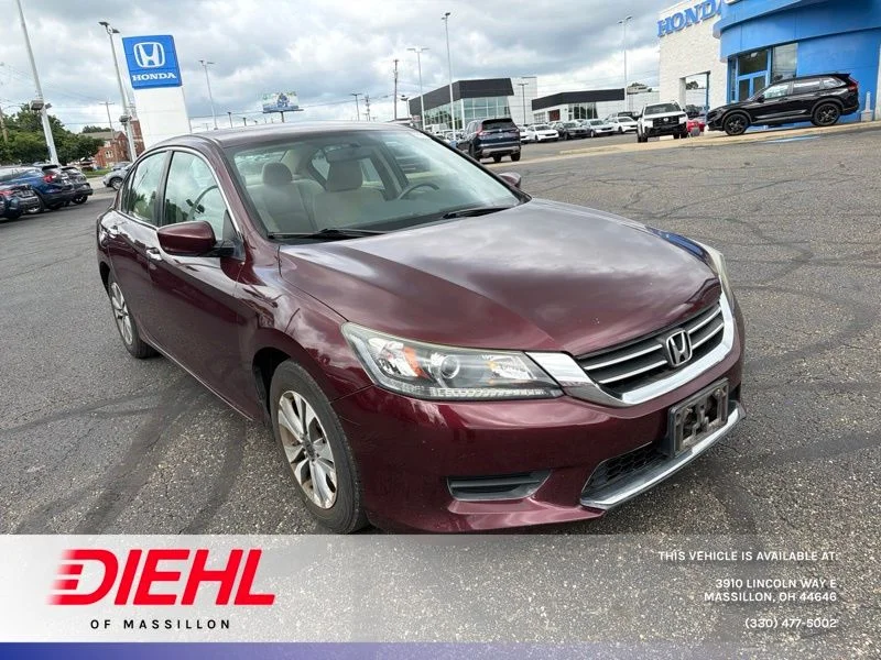 Used 2013 Red Honda LX image 1