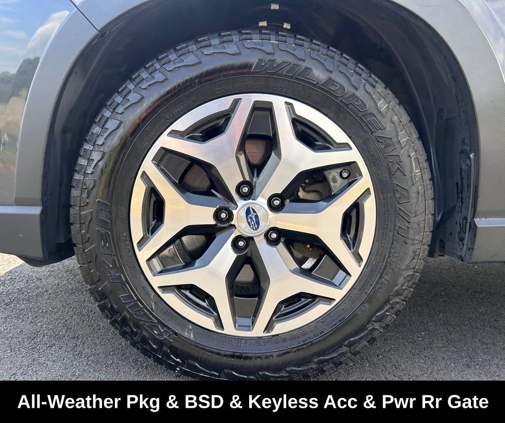 Used 2019 Gray Subaru Premium image 13