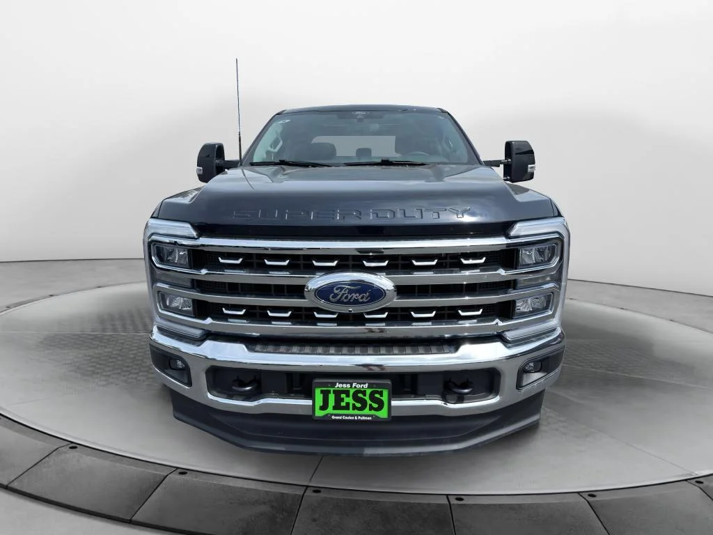 Used 2025 Antimatter Blue Metallic Ford LARIAT image 3