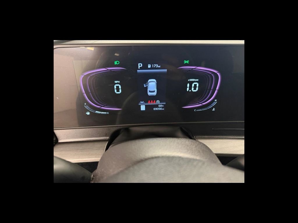 Used 2023 Blue Kia X-Line image 15